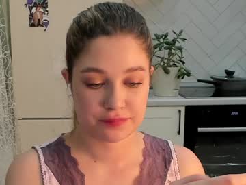 Kylieblond December 18, 2024 Chaturbate stream image