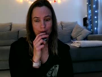 Moon_Lilithx December 18, 2024 Chaturbate stream image