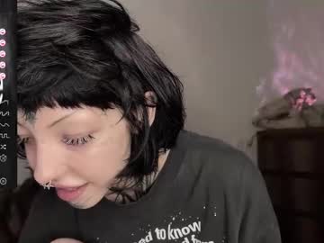Nananevaeragain December 18, 2024 Chaturbate stream image