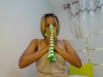 Shanizz001 December 18, 2024 Chaturbate stream image