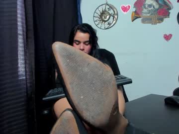 Thakytona December 18, 2024 Chaturbate stream image