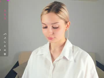 Darlinedowey December 18, 2024 Chaturbate stream image