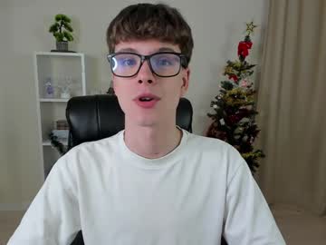 Calvin_Loves_You December 18, 2024 Chaturbate stream image