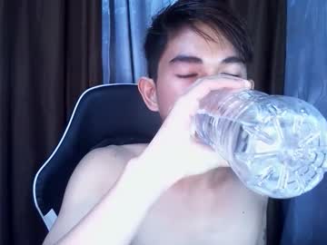 Hayden_Cumgiver December 18, 2024 Chaturbate stream image