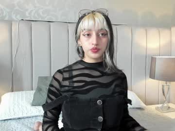 Bellableu_ December 18, 2024 Chaturbate stream image