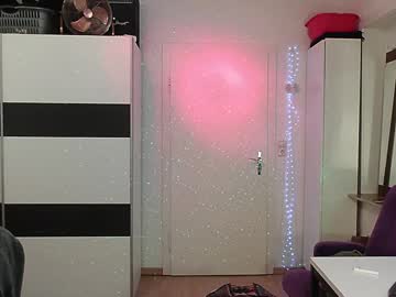 Cl1pp3rcr33k December 18, 2024 Chaturbate stream image