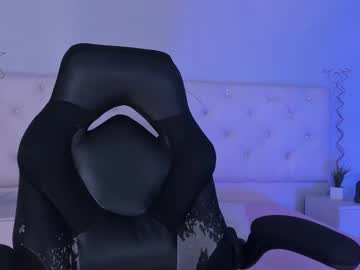 Nicolle_Petite December 18, 2024 Chaturbate stream image