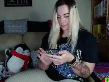 Henta1koi December 18, 2024 Chaturbate stream image