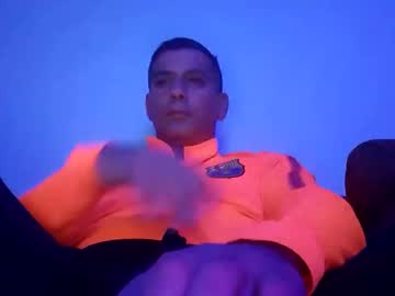 Ihtiandar1008 December 18, 2024 Chaturbate stream image