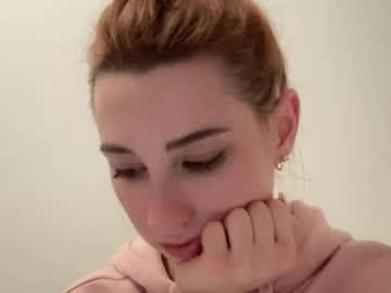 Deliverysmile December 18, 2024 Chaturbate stream image