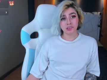 Emily_White9 December 18, 2024 Chaturbate stream image