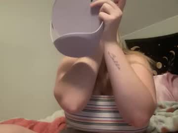 Lilianlovess December 18, 2024 Chaturbate stream image