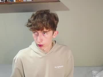 Matteo_Alessandro11 December 18, 2024 Chaturbate stream image