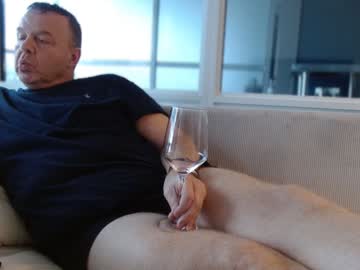Sr_Lorenzo December 18, 2024 Chaturbate stream image