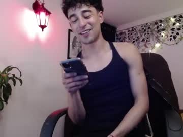 Ekhtyr11 December 19, 2024 Chaturbate stream image