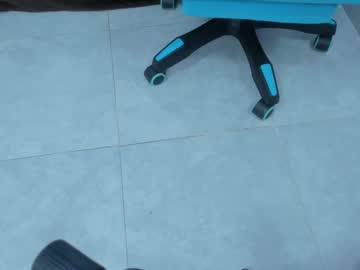Miluuu18 December 19, 2024 Chaturbate stream image