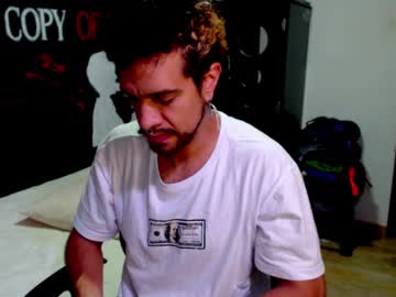 Dostoyrodia_34 December 19, 2024 Chaturbate stream image