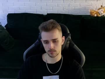 Larstar01 December 19, 2024 Chaturbate stream image