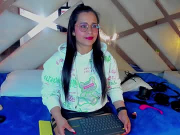 _Carolinee_Sweet December 19, 2024 Chaturbate stream image