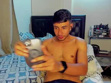 Tooclose_Toofar_ December 19, 2024 Chaturbate stream image