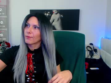 Mistressevelyn_ December 19, 2024 Chaturbate stream image