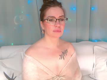Ursilvia1 December 19, 2024 Chaturbate stream image