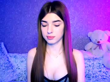 Your_Moon18 December 19, 2024 Chaturbate stream image
