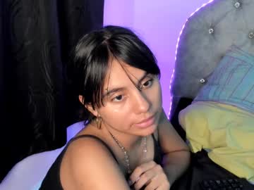 Emacollin December 19, 2024 Chaturbate stream image