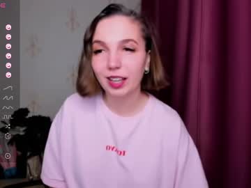 Kindhazelhere_ December 19, 2024 Chaturbate stream image