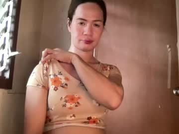 Moenicalier December 19, 2024 Chaturbate stream image