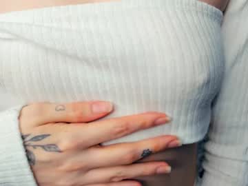 Quennaedger December 19, 2024 Chaturbate stream image