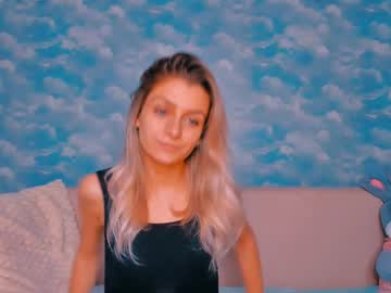 Stellamoorre December 19, 2024 Chaturbate stream image