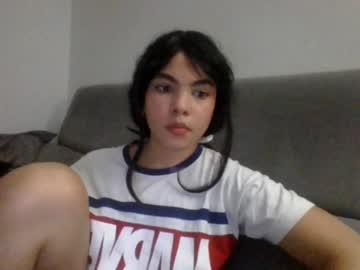 Kiri_Cute December 19, 2024 Chaturbate stream image