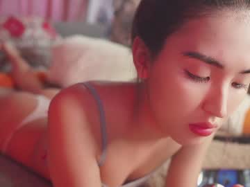 Auromora December 19, 2024 Chaturbate stream image