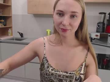 Foxy0990 December 19, 2024 Chaturbate stream image
