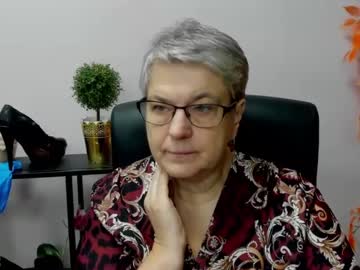Iris_Xdesire December 19, 2024 Chaturbate stream image