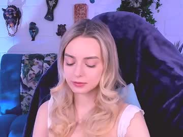 Juliabrewer December 19, 2024 Chaturbate stream image