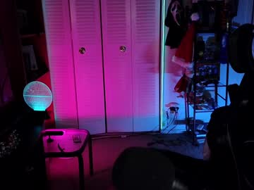 Therealbumbles stream photo from December 19, 2024