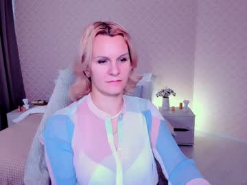 Louisa_Bay December 19, 2024 Chaturbate stream image