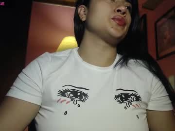 Bunnyemilyr0s33 December 19, 2024 Chaturbate stream image
