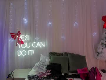 Carolina_Gaita December 19, 2024 Chaturbate stream image
