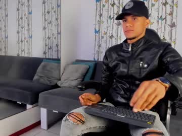 Ary_Jhomson_7 December 19, 2024 Chaturbate stream image