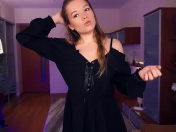 Emelianae December 19, 2024 Chaturbate stream image