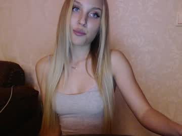 Carrrriebradshaw December 19, 2024 Chaturbate stream image