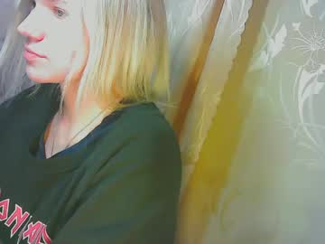 Karolynafox December 19, 2024 Chaturbate stream image