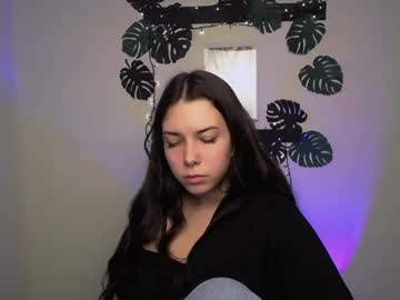 Luxurymur_ December 19, 2024 Chaturbate stream image