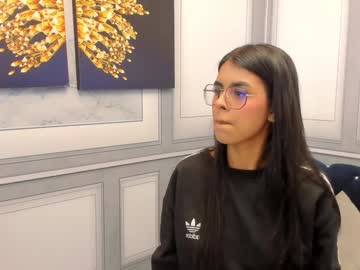 Isa_Little4u December 19, 2024 Chaturbate stream image