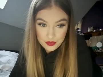 Oliviahot24 December 19, 2024 Chaturbate stream image