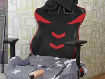 Battyhils December 19, 2024 Chaturbate stream image