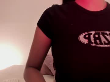 Emilia_Ghendle December 19, 2024 Chaturbate stream image